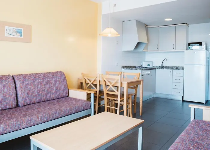 Apartamentos Turisticos Terralta