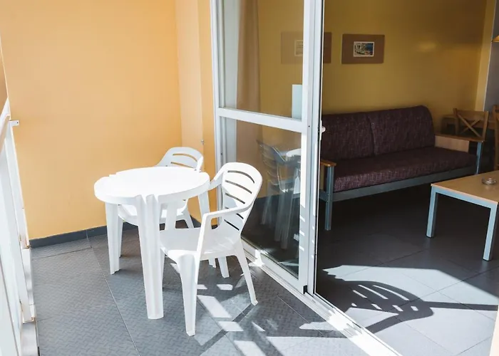 Apartamentos Turisticos Terralta