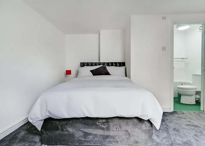 Albert View Rooms
