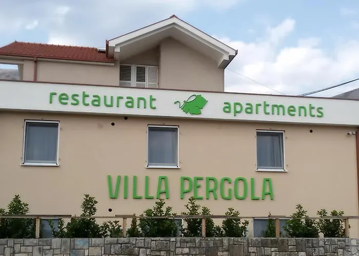 Villa Pergola