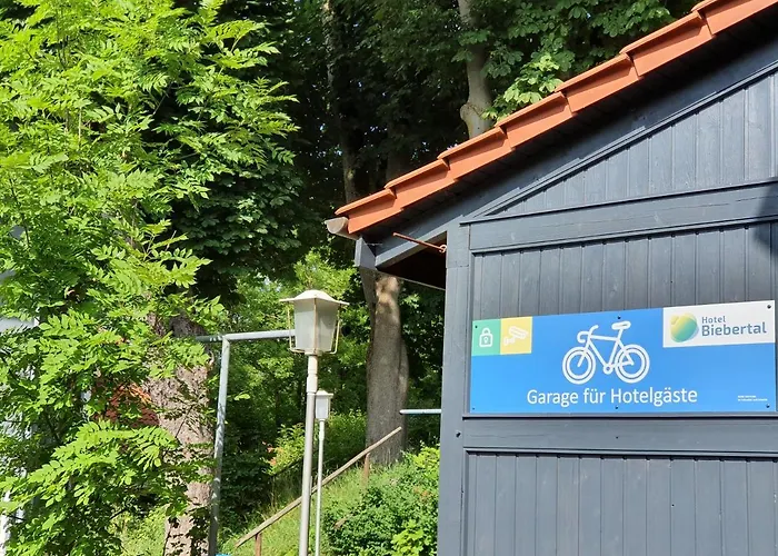 Garni Hotel Biebertal am Milseburgradweg