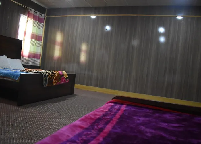 Tourist World Hotel Gilgit