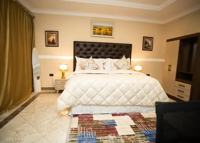 Brynx Haven - Cape Coast