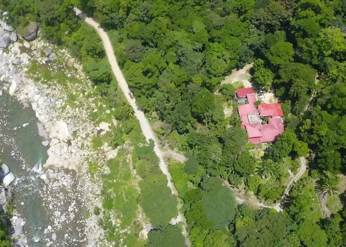 La Villa De Soledad