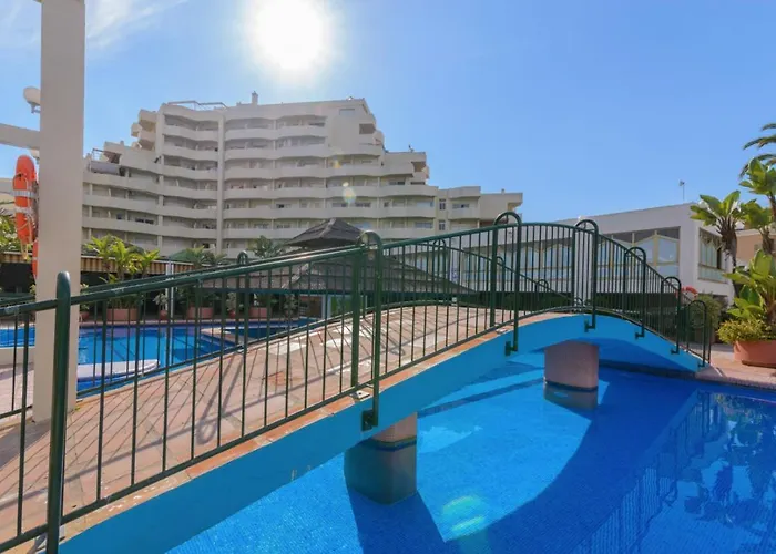 Apartamentos Benal Beach Group