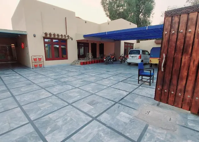 Hotel Pak Continentall Multan