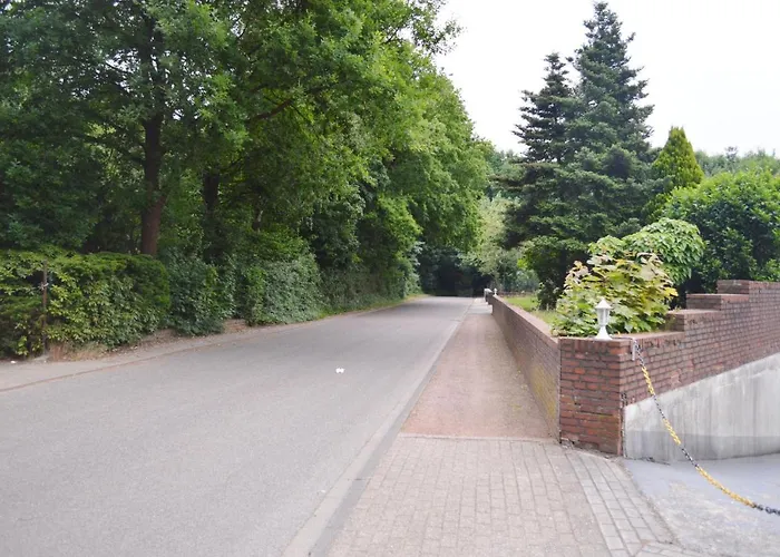 Hotel B8 Voerde