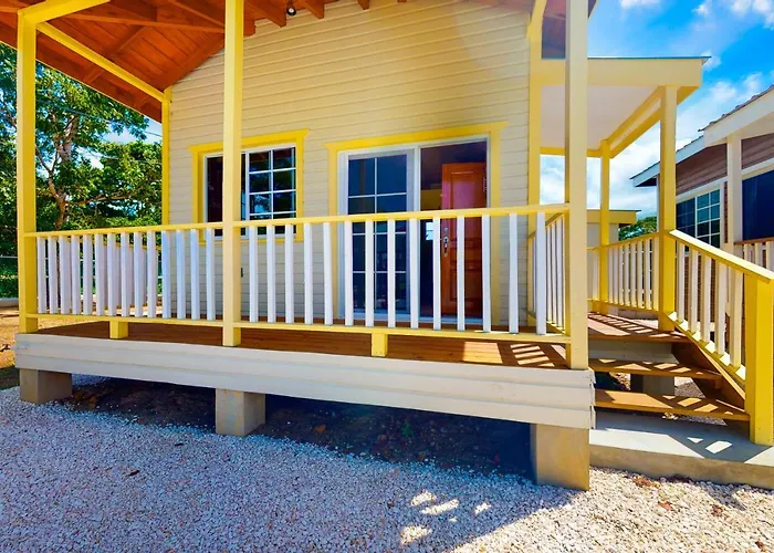Fla At Hummingbird Estate Gold Standard Certified