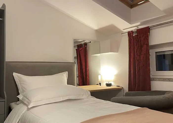 Madonca Rooms & Restaurant