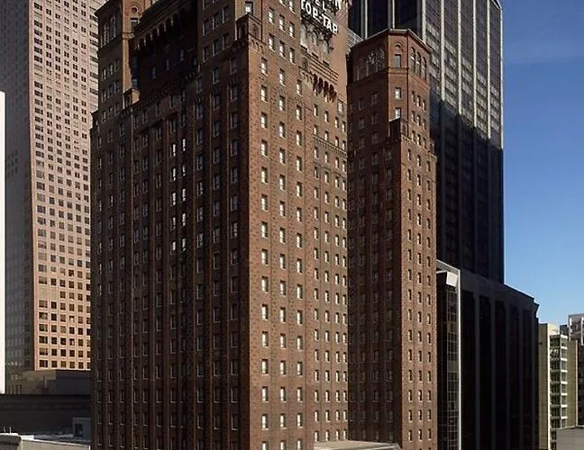 Chicago 4 Star Hotels