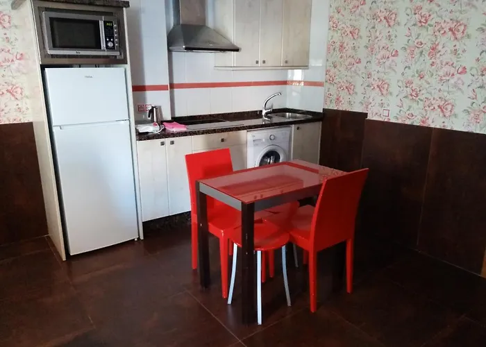 Apartamentos Astilleros