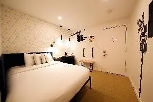 Doxie Hotel