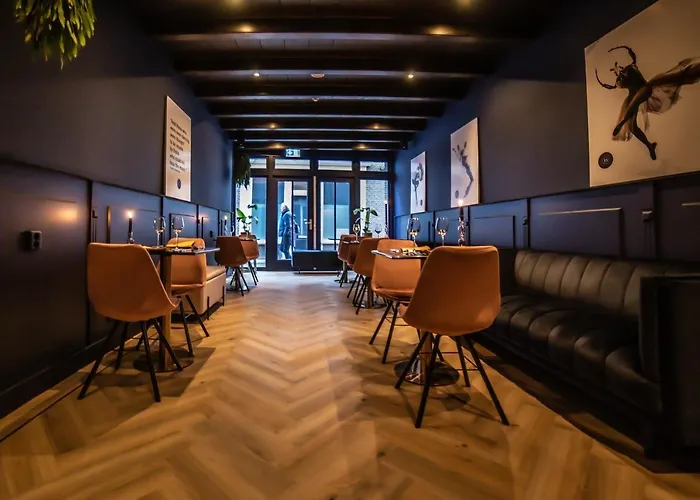Hotel Cafe Restaurant 'T Raedhus
