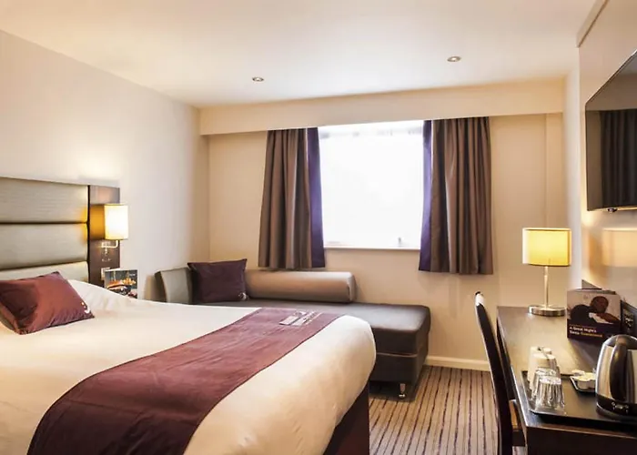 Premier Inn Macclesfield North
