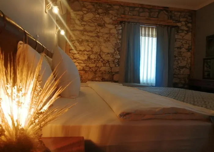 Bacahan Hotel