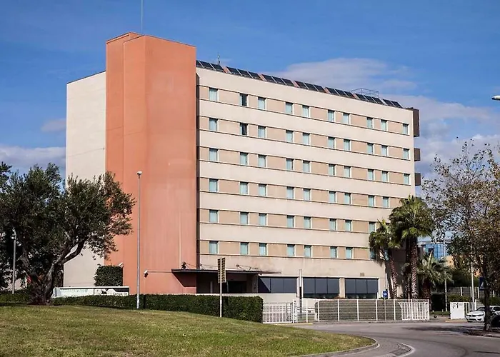 Travelodge Bcn Cornella Fira