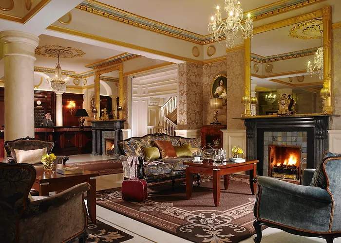 Buswells Hotel