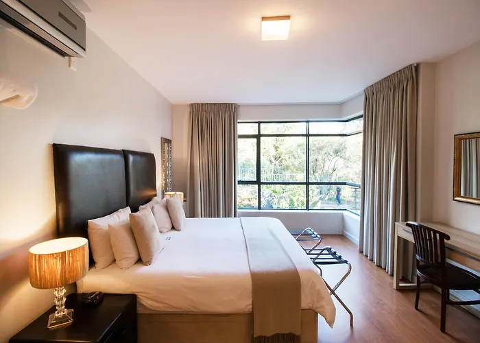 The Glen Apartments