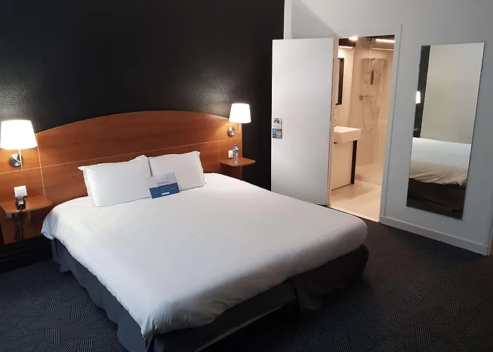 Kyriad Hotel Clermont Ferrand Centre
