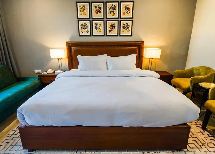 Lemon Lodges By Roomy, Nathiagali