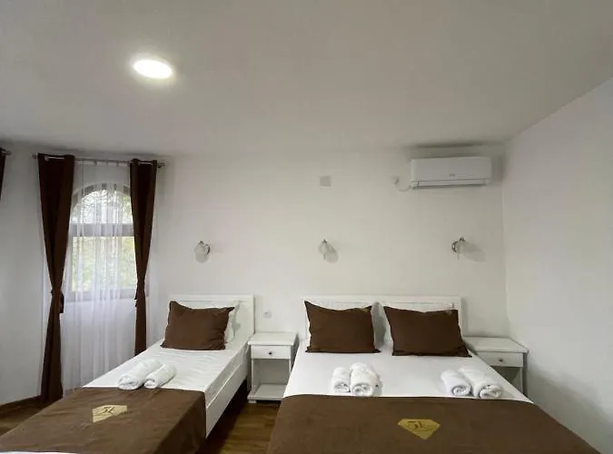 Rooms5E