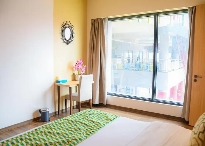 Aqua Inn Hotel