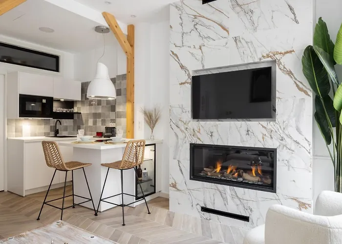 Arabica Suites - Lujosos Apartamentos con Chimenea en Granada - Centro