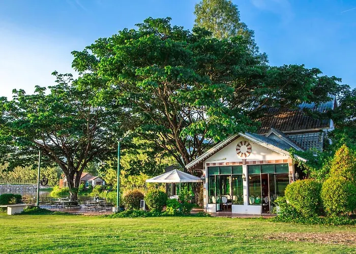 Chateau De Khaoyai Hotel & Resort