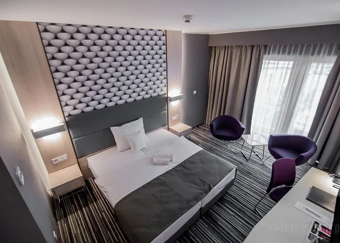 Hotel Astone Conference & Spa