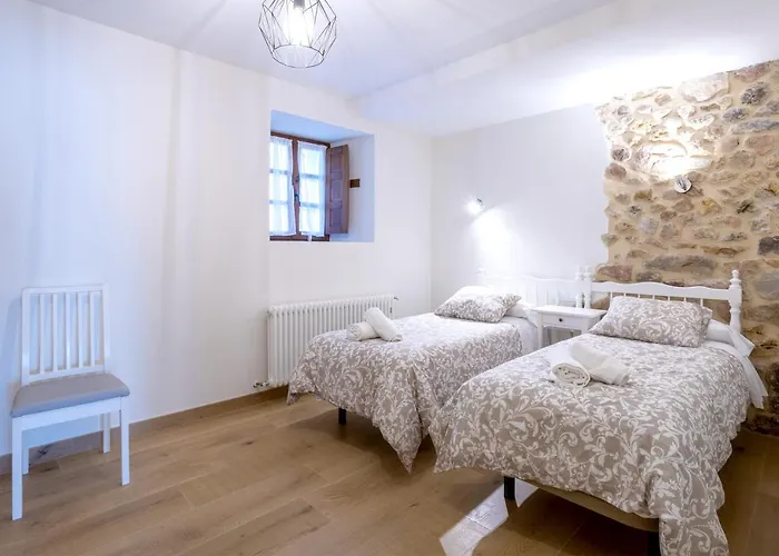 Apartamentos Los Edules