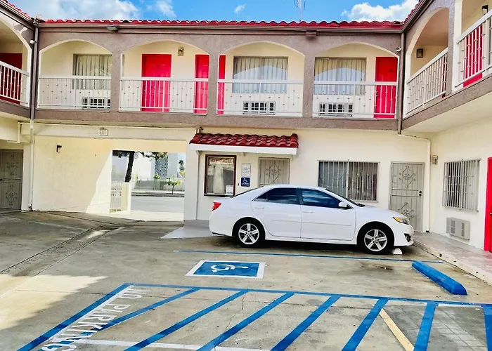 Paradise Inn