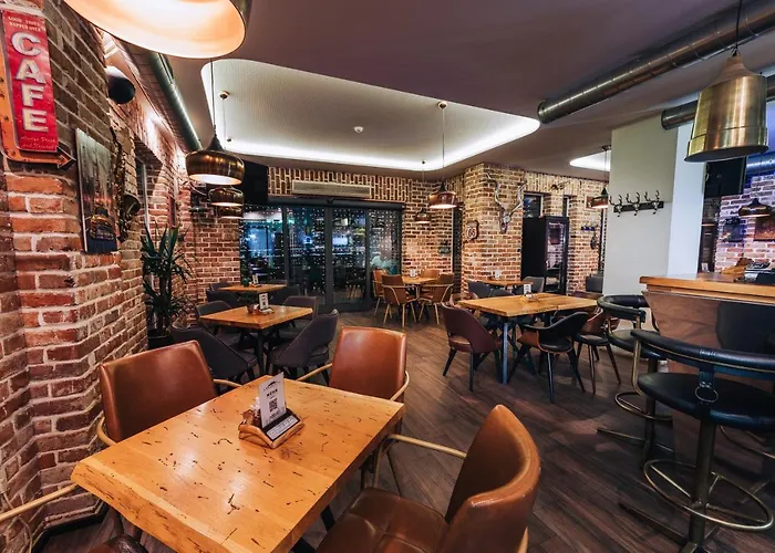 Urbanista Hotel&Bar