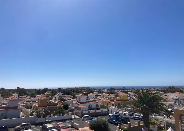Las Rocas Golf And Sea