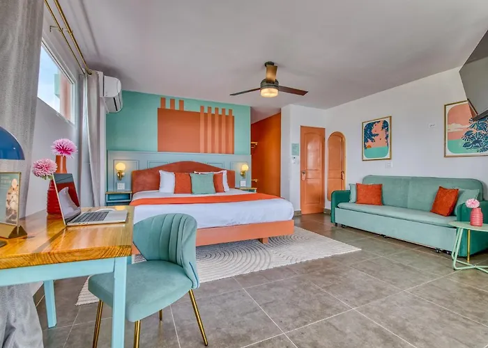 Bocas Paradise Hotel
