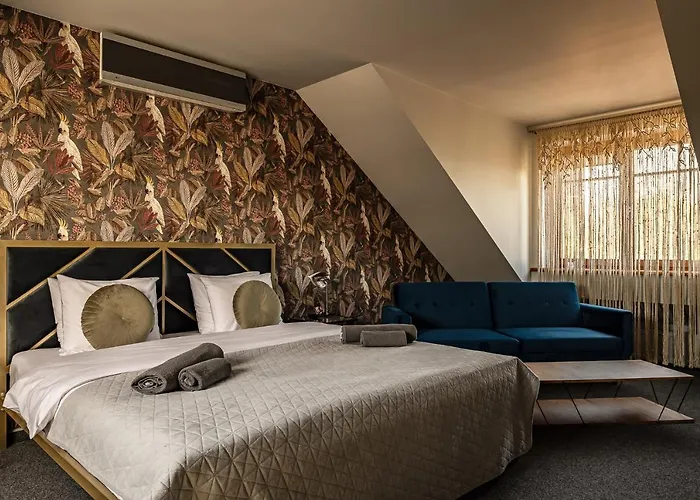 More Hotel