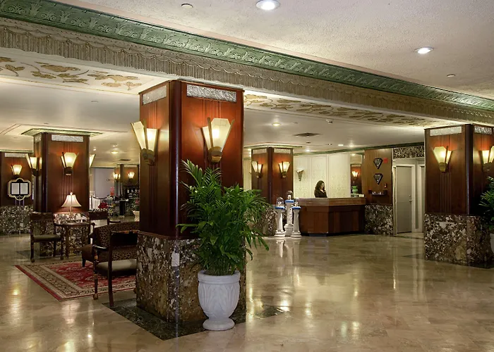 Cincinnati 4 Star Hotels