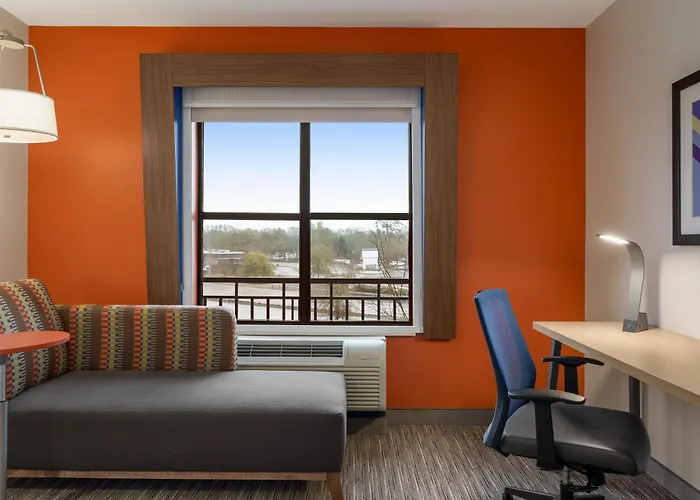 Holiday Inn Express Hotel & Suites Mount Pleasant - Charleston By Ihg