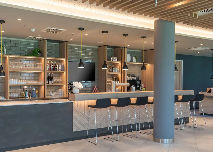 Holiday Inn Express Düsseldorf - Hauptbahnhof, an IHG Hotel