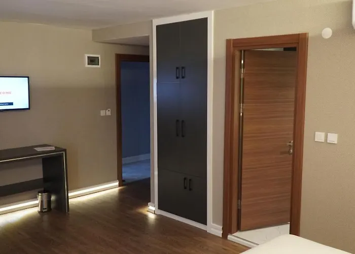 Bloom Suite Hotel