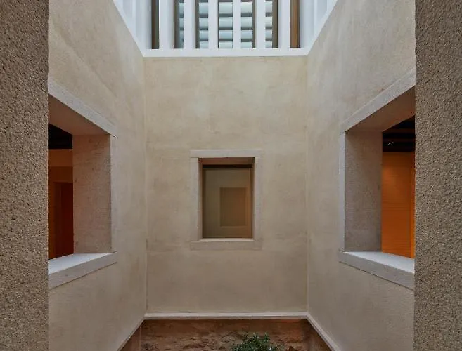 Casa Palacio PAREDES SAAVEDRA by ATRIO