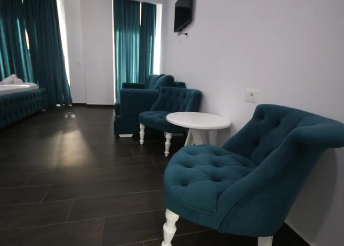 Memi Hotel