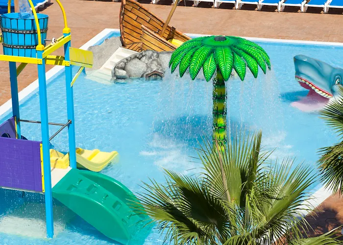 Club Del Sol Aparthotel