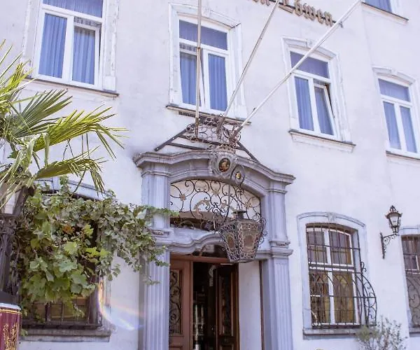 Hotel - Restaurant zum Goldenen Löwen - mit besonderer Geschichte seit 1728 - pets friendly