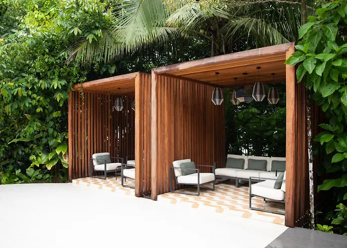 Pachira Lodge