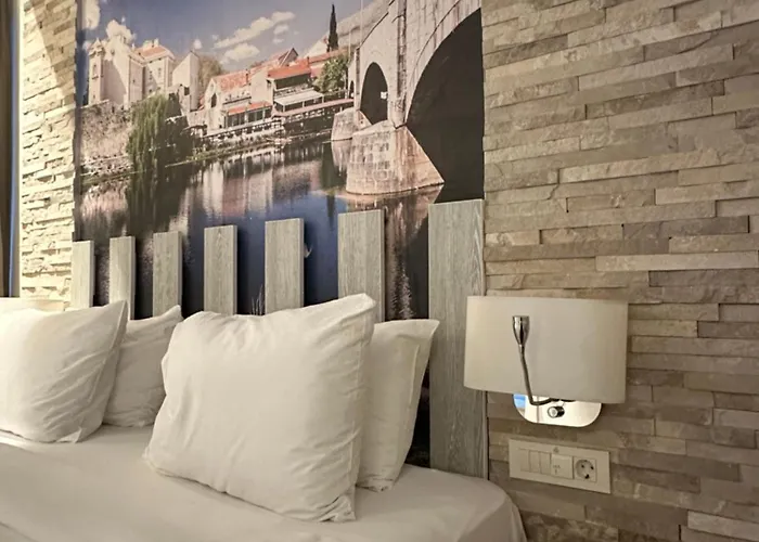 Hotel Nar