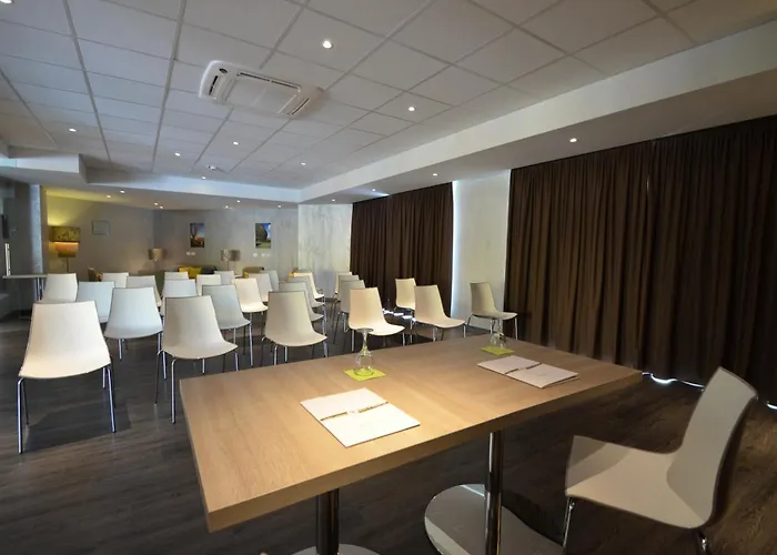 Turin Airport Hotel & Residence San Francesco al Campo