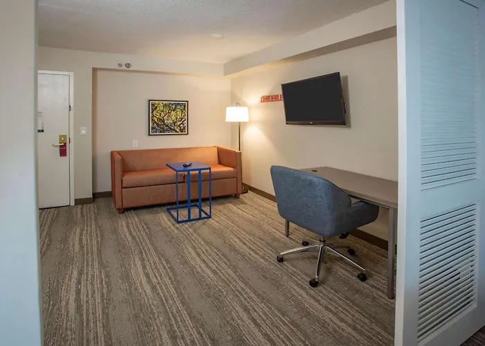 Hampton Inn Pensacola-Airport