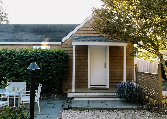 The Roundtree, Amagansett Hotel