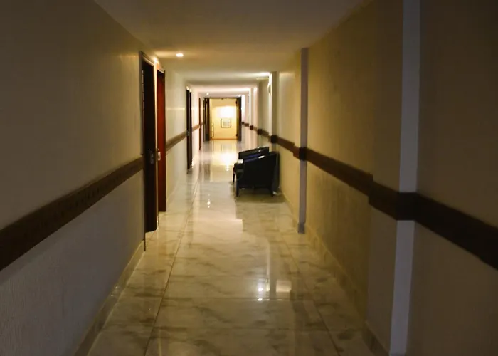 Pak Continental Hotel