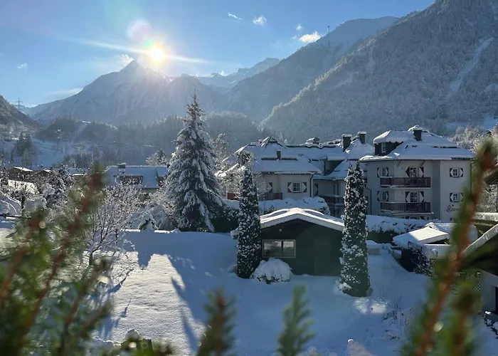 Pension Monika, Summercard Included Kaprun